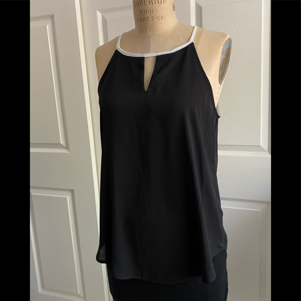 Black & White Top